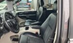 2016 Dodge Grand Caravan11