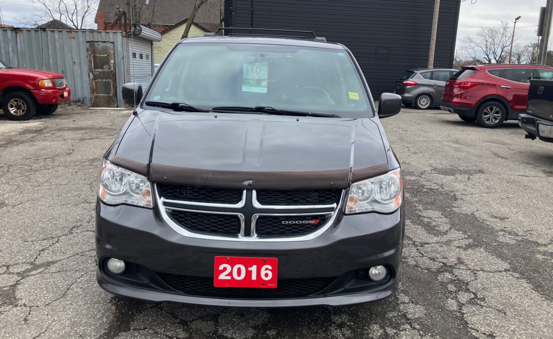 2016 Dodge Grand Caravan2