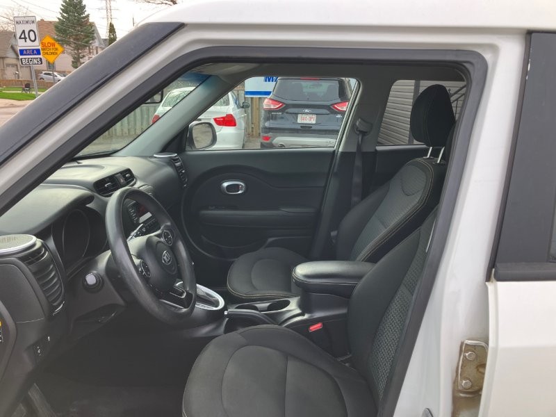 2016 Kia Soul8