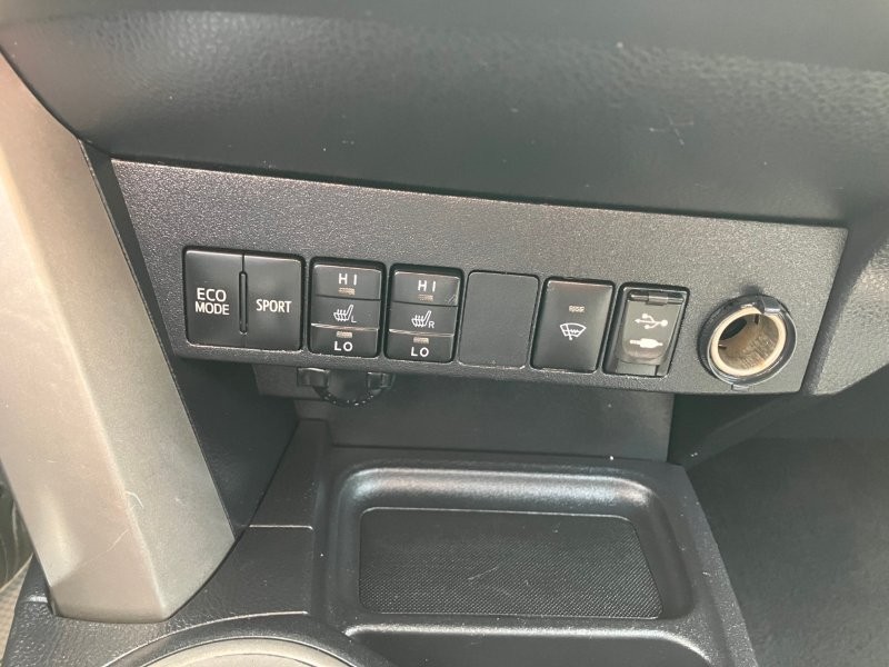 2016 Toyota Rav15