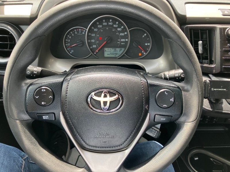 2016 Toyota Rav17