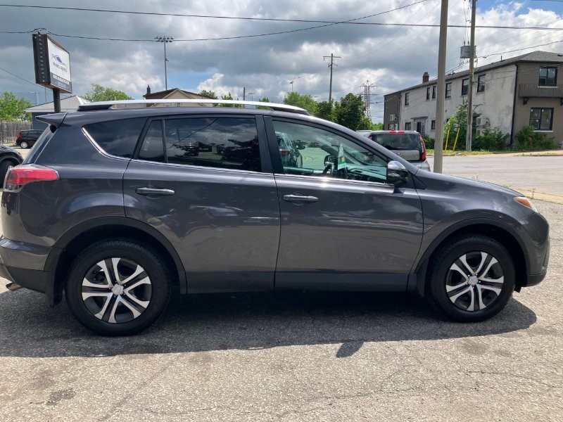 2016 Toyota Rav8