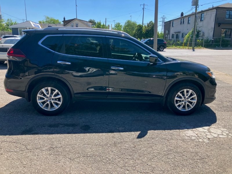 2018 Nissan Rogue8