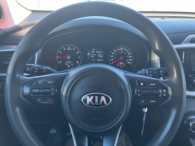2016 Kia Sorento14